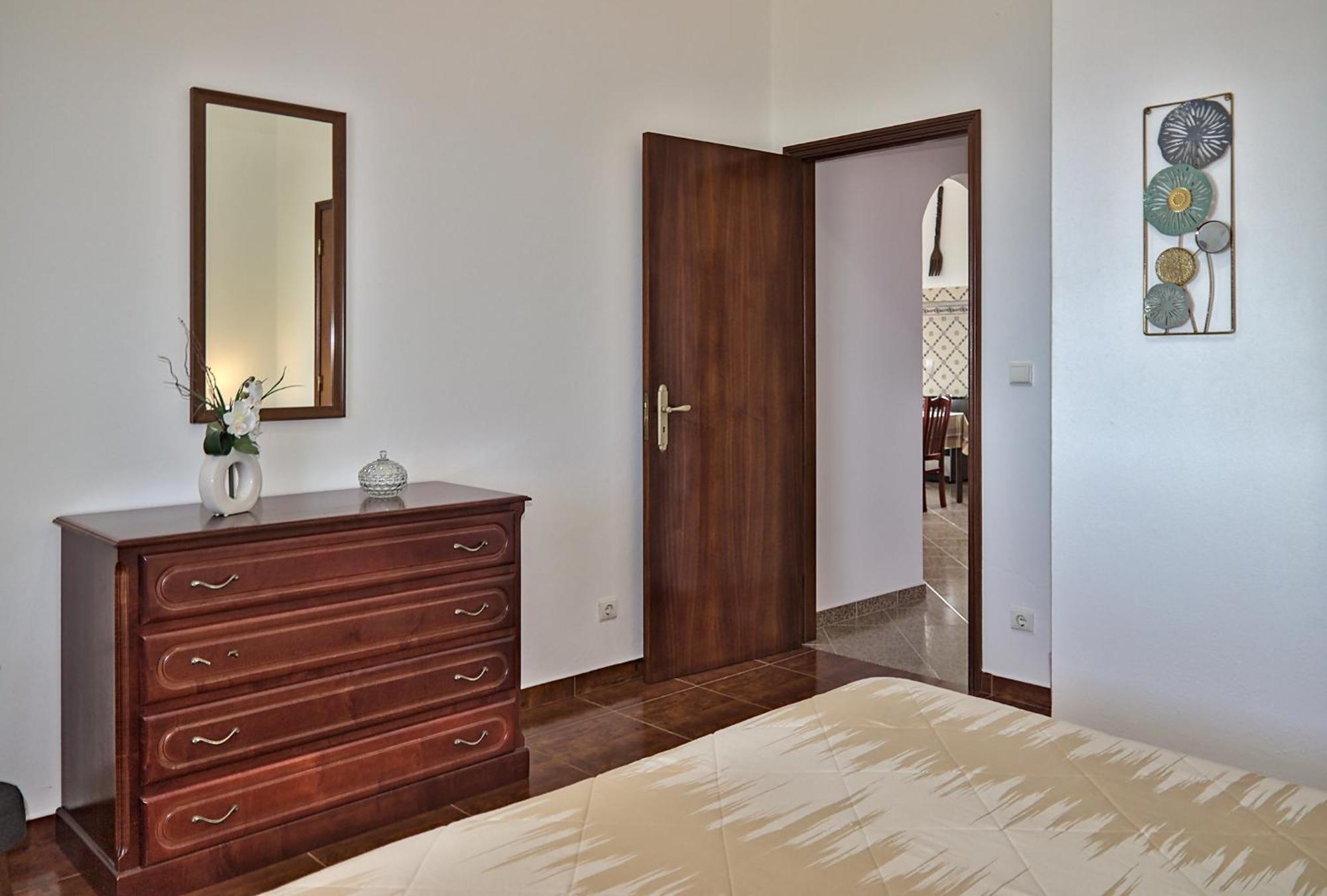 Porto Martins Bay Apartments Al エクステリア 写真